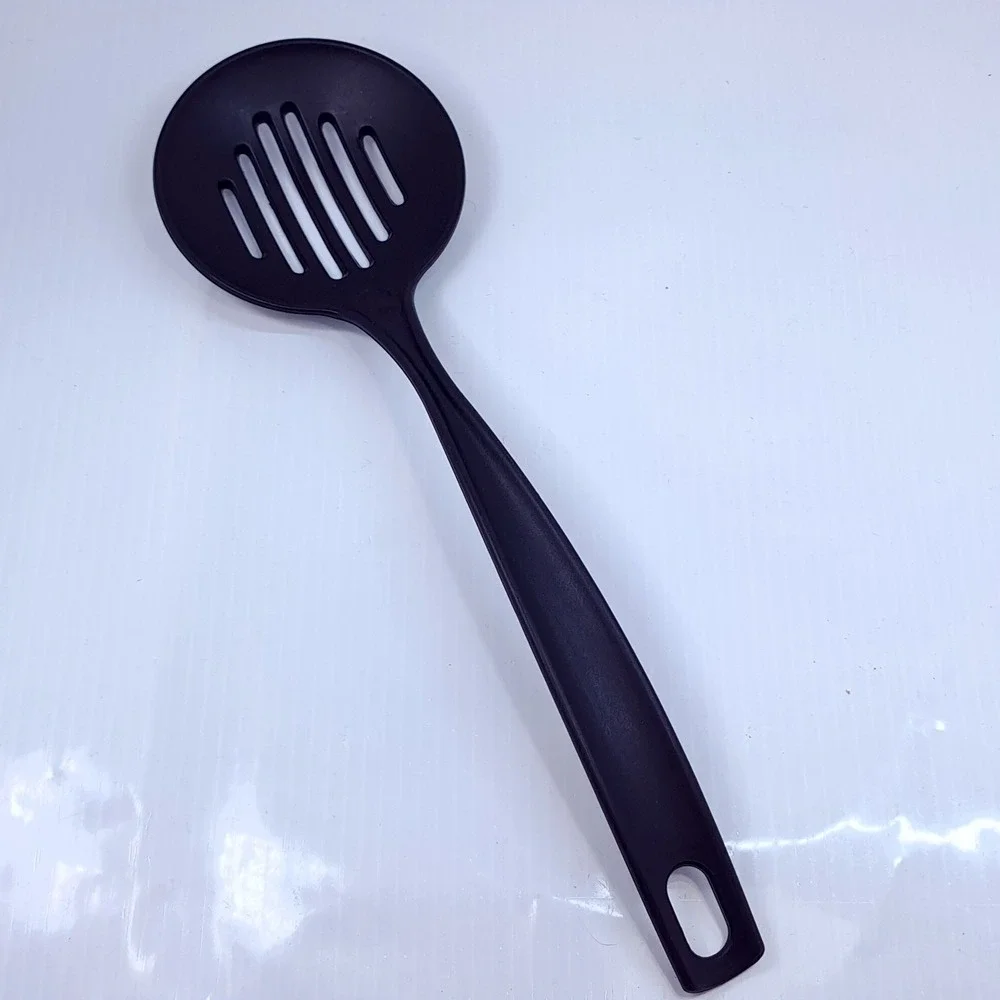 Heat Resistant Slotted Spoon Skimmer strainer Black Kitchen Utensil Nylon 890-5